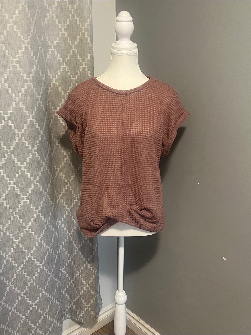 Women’s Mauve Waffle Knit Short Sleeve Tee — Relaxed Fit